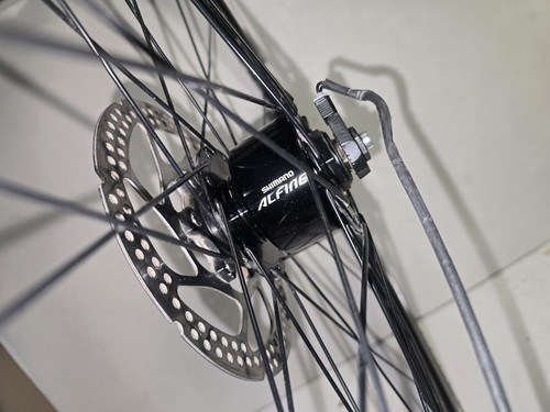 Shimano Alfine hub front wheel 28"x1.25" Disc brake, LIGHT! Novara Fusion, READ! - Picture 6 of 8