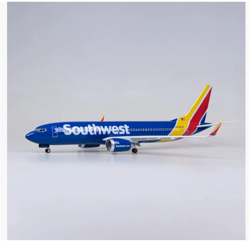 Resin Boeing 737 Contemporary Diecast Aircrafts & Spacecrafts for