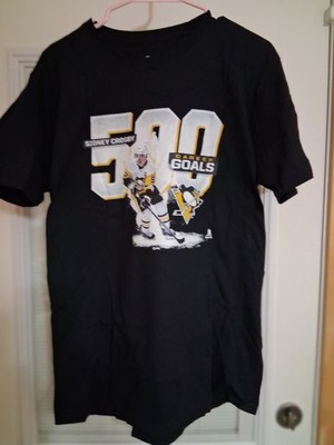 Mens Large Pittsburgh Penguins T-Shirt Features Sidney Crosby 500 Career Goals.