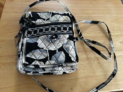 Vera Bradley crossbody Bedford Bloom pattern Floral purse handbag
