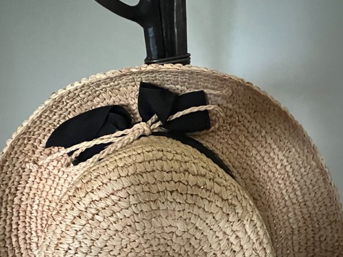 TWOS COMPANY Morning Glory Gardeners Raffia Ribboned Straw Hat~One Size~NWOT~$77 - Picture 10 of 10