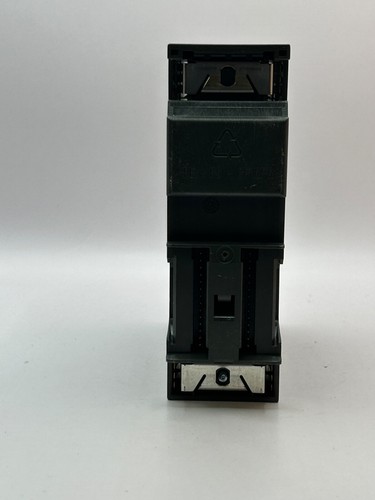 Siemens SIMATIC SM322 DO 8xREL AC230V 6ES7322-1HF10-0AA0 6ES7 322-1HF10-0AA0 E:1 - Bild 3 von 6