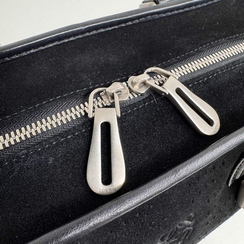 Bolso Boston LOEWE Loewe Amazona 28 gamuza negra - Imagen 14 de 21