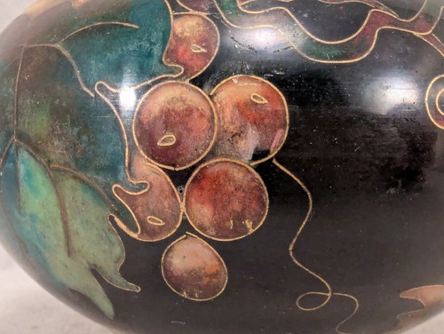 Robert Kuo China Cloison Vase Chinese Cloisonne Grapes Butterfly China - Picture 22 of 24