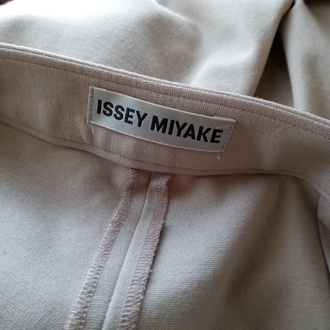 ISSEY MIYAKE イッセイミヤケ サイドジップスラックス X1042 ISSEY MIYAKE Side zip slacks pants X1042 | eBay