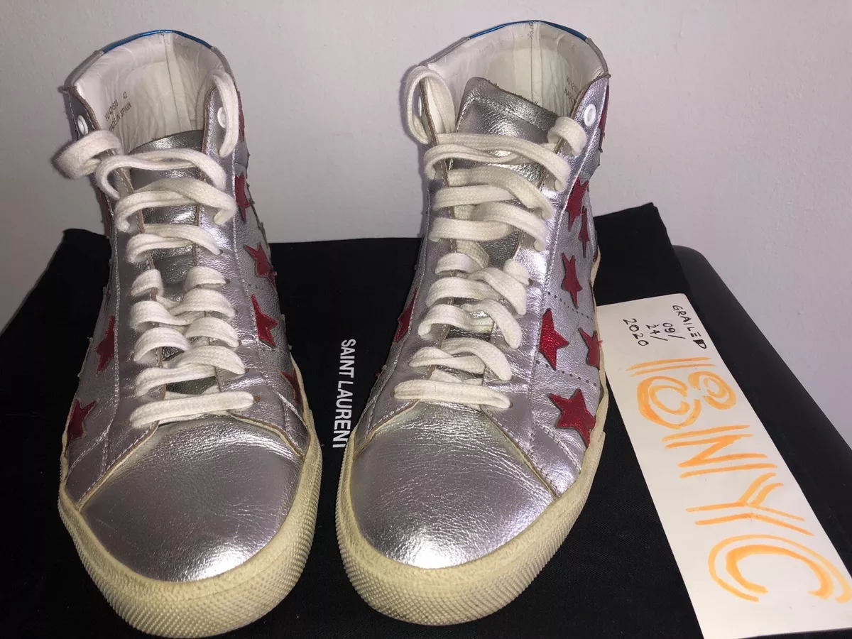 Silver sneakers hotsell with stars