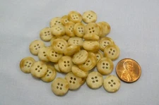 Lot of 42 Motled Beige Plastic 1/2" Four Hole Shirt Blouse Buttons