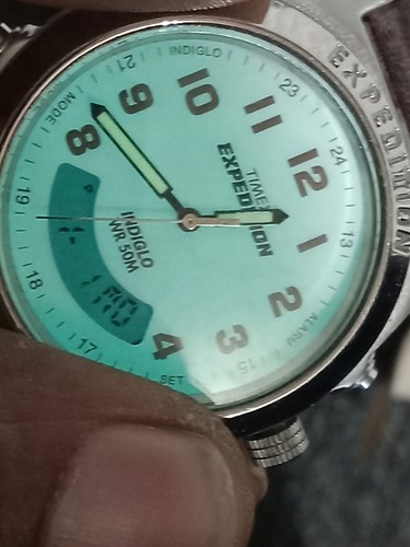 Vintage Timex Expedition watch - Picture 19 of 19
