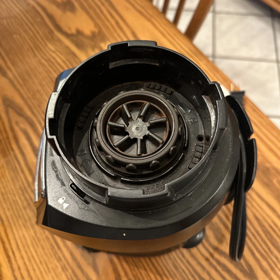 ¡FUNCIONA! Nutri Ninja Pro Auto iQ Boost BL494 30 S con 1200W SOLO BASE DE REPUESTO Foto 3 de 4