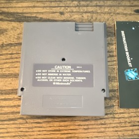 Nintendo 10-Yard Fight NES Game Cartridge Manual Included NTSC-U/C US/Canada