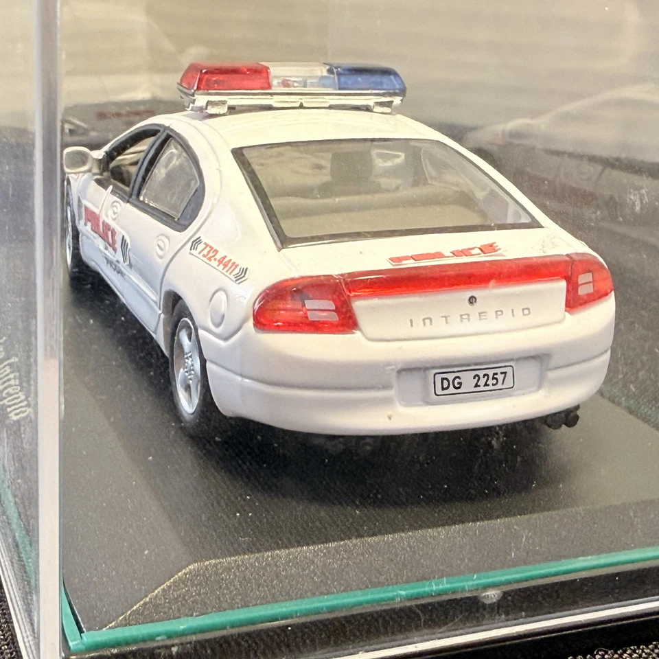Calcomanías Pikogan blancas modelo diecast coche policía Dodge Intrepid escala 1/43 Foto 2 de 4
