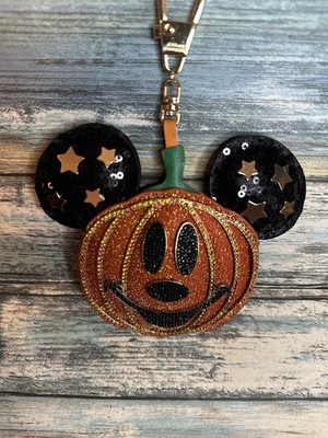 NEW Baublebar Disney Halloween Puff Mickey Mouse Pumpkin   Bag Charm