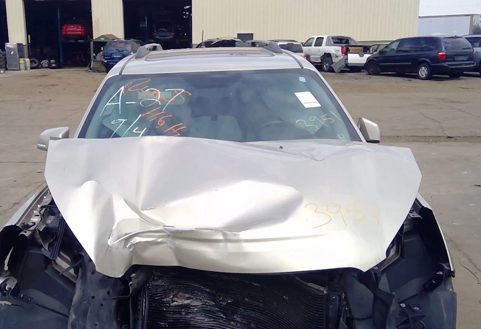07-09 10 11 12 2013 14 15 16 17 GMC Acadia Front Driver LH Door Handle in Chrome - Image 2 of 4
