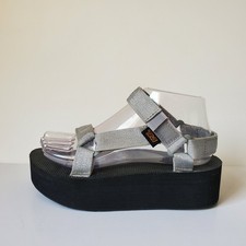 Teva Sandals Womens Size 6 Flatform Universal Platform Slingback 1008844 Silver