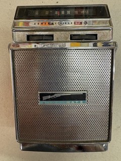 General Electric Sportmate radio 1960’s