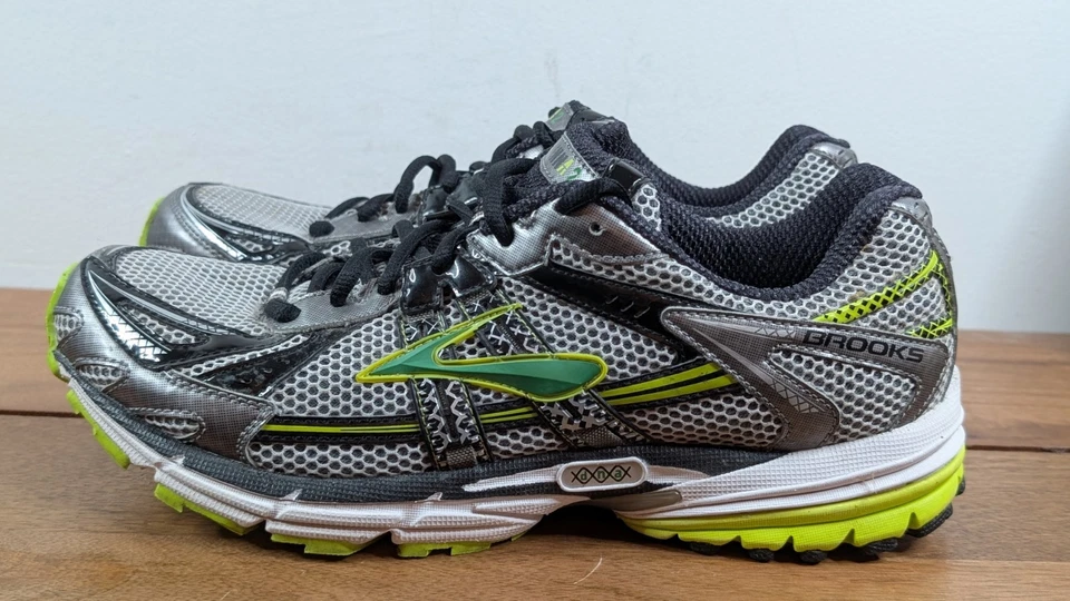 BROOKS RAVENNA 2 Walking Running Womens 10 Shoes Silver Neon Green Sneakers S1 - Image 2 of 4