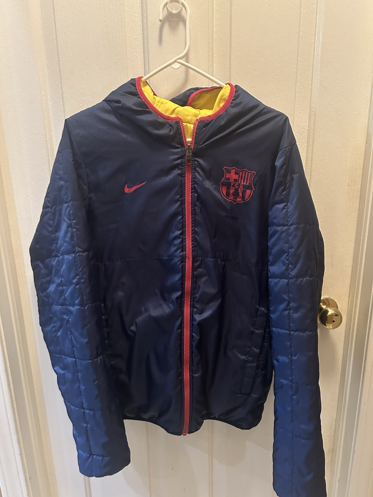SACAI X NIKE Giacca Nike FC Barcelona uomo reversibile con cappuccio calcio full zip puffer blu piccola