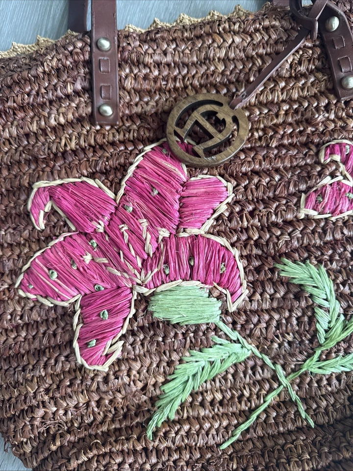 Bolso de Mano de Colección Etienne Aigner Tejido Paja Marrón con Flores Rosas Maui Foto 2 de 4