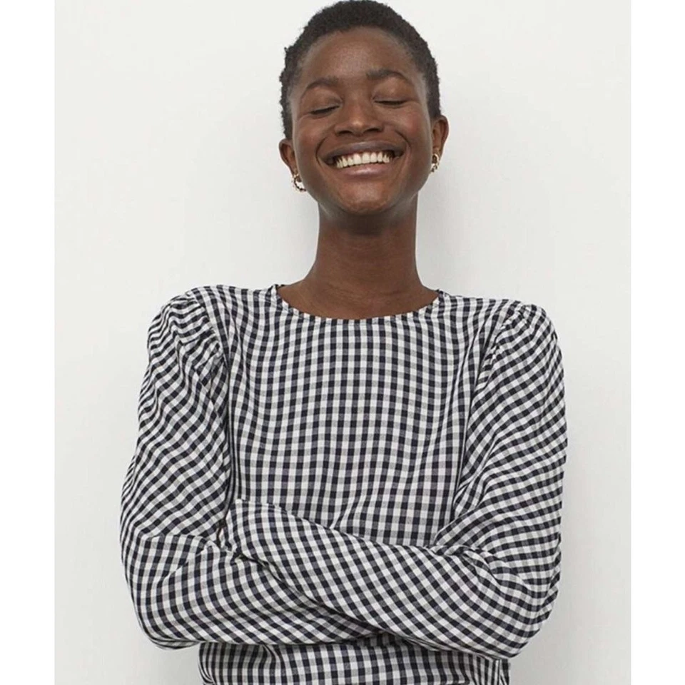 Blusa Top H&M Negra Blanca Guinga Cuadros Cuello Manga Larga Abullonada Talla XS Foto 2 de 4