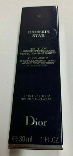 Diorskin Star Foundation 050 Dark Beige - Foto 7 di 9