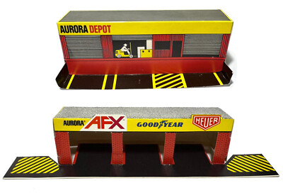 2pc Vtg 1970s Aurora AFX G+ CARDBOARD TRACK DECOR Unused HO Race Track Accessory