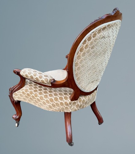 Victorian Walnut Cabriole Leg Armchair - Picture 6 of 15