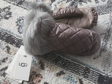 UGG mittens Stormy Gray Quilted faux fur all weather mittens touch screen SZ SM