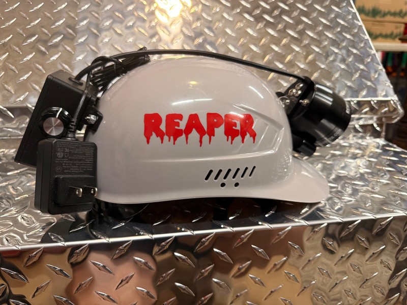 Bright Eyes Reaper (Grey Bump Cap) 