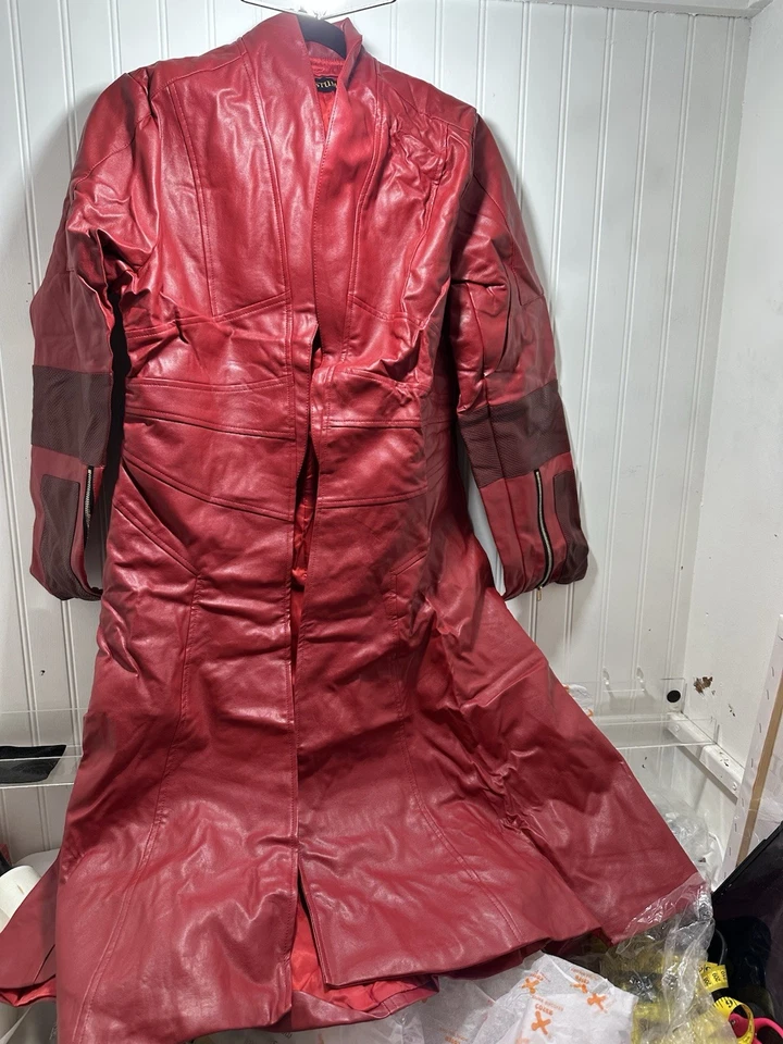 Mujer Disfraz de Bruja Grande Chaqueta Roja Adulto Cuero PU Abrigo y Chaleco Pantalones Pequeños Foto 2 de 4