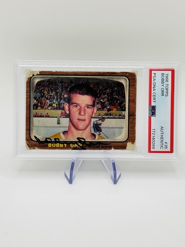 1966 Topps Hockey Bobby Orr Auto PSA AUTHENTIC Rookie RC #33