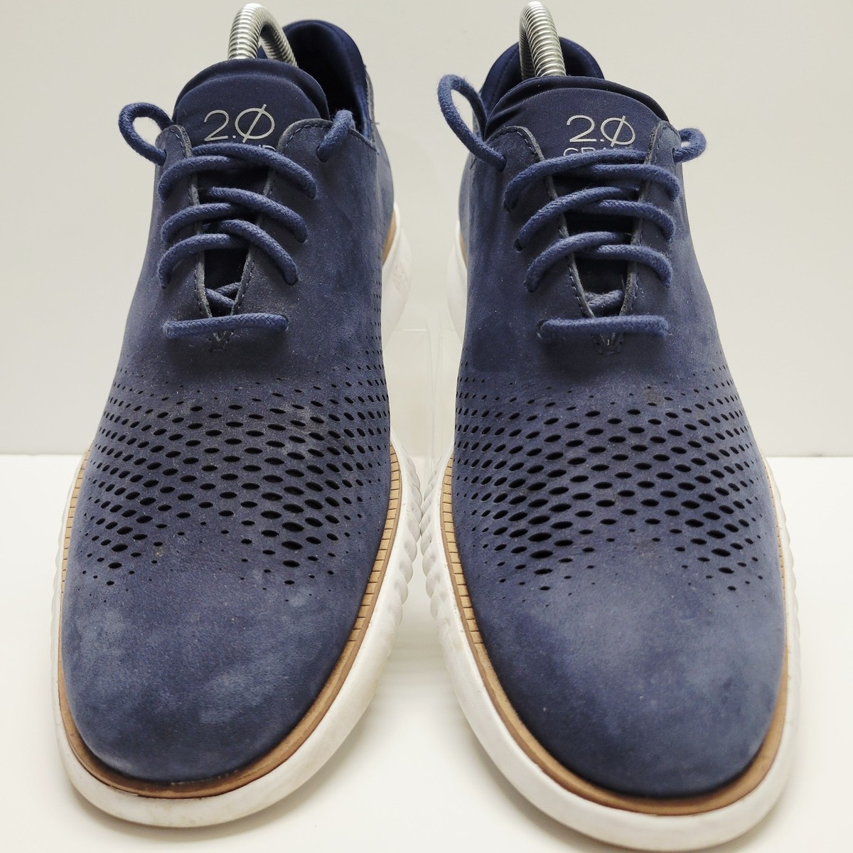 Cole Haan Men\'s 2.Zerogrand Laser Wing Oxford in Marine Blue. C23806 Cole Haan Mens 2.zerogrand Lined Laser Wingtip Blue Oxford  main image 3
