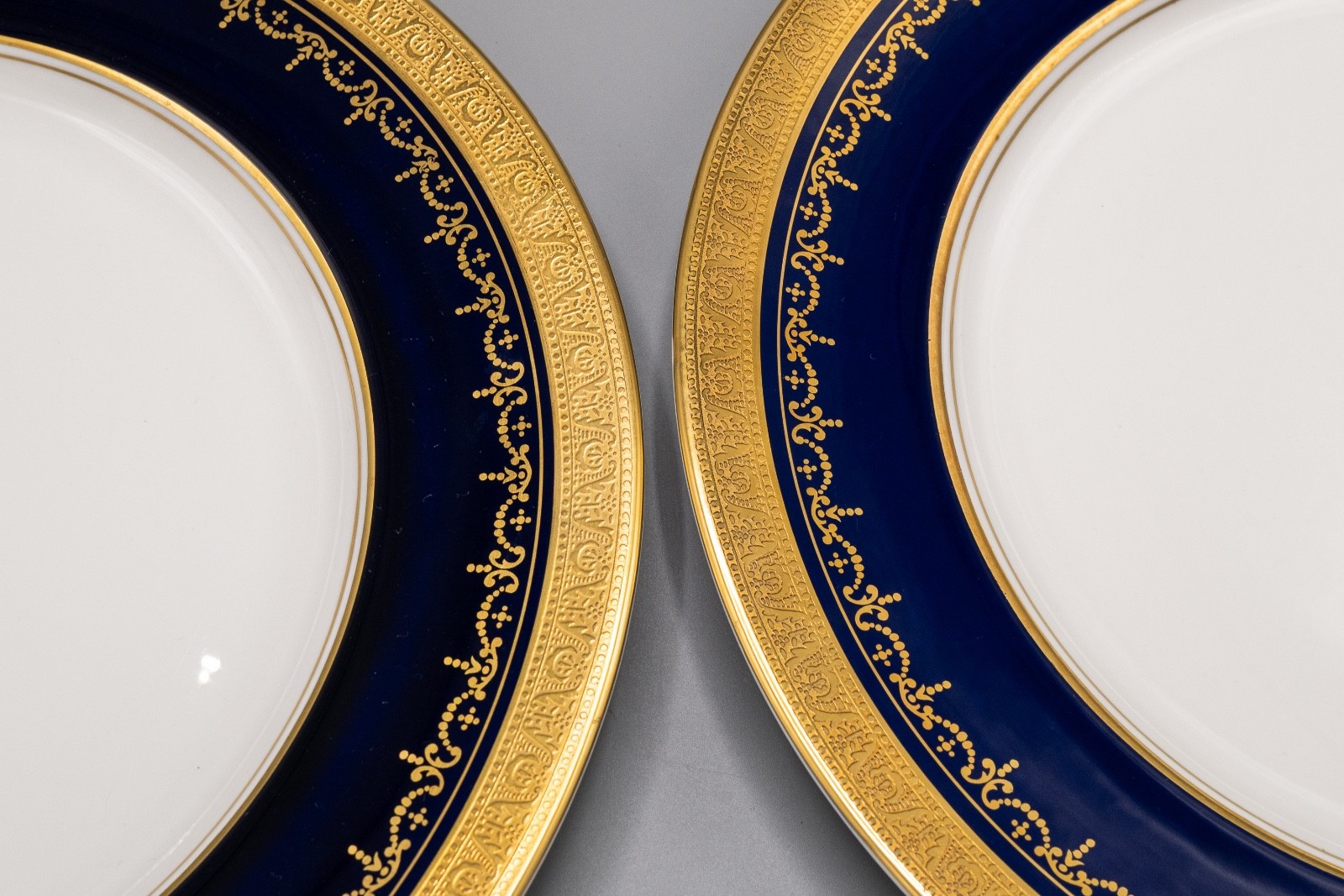 Aynsley Georgian Cobalt Blue Dinner Plates Set of 11 -10 1/2" -FREE USA SHIPPING