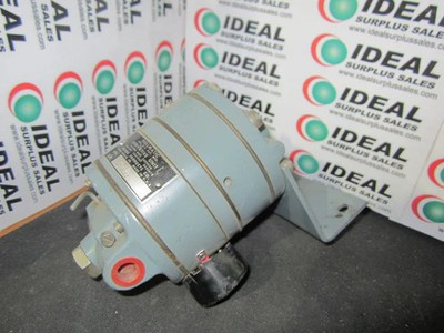 MOORE PRODUCTS 59DHF DERIVATIVE UNIT-Used