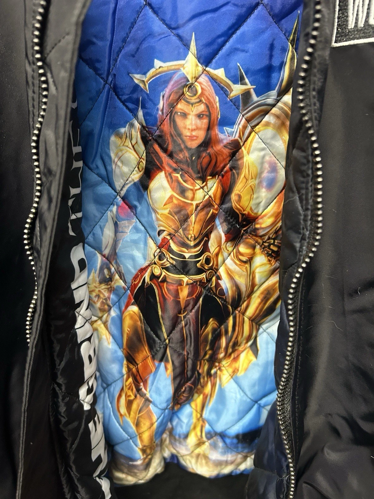 LEAGUE OF LEGENDS 2023 World Championships Korea Staff Bomber Jacket Large Riot image 7