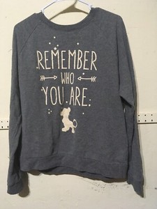 Disney Lion King Long Sleeve Simba Girls XL Juniors EUC Remember Who You Are