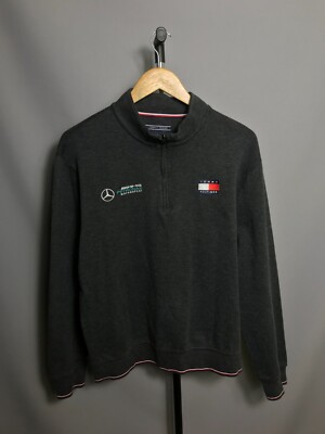 MERCEDES AMG PETRONAS F1 TEAM ISSUE 1/4 ZIP TOMMY