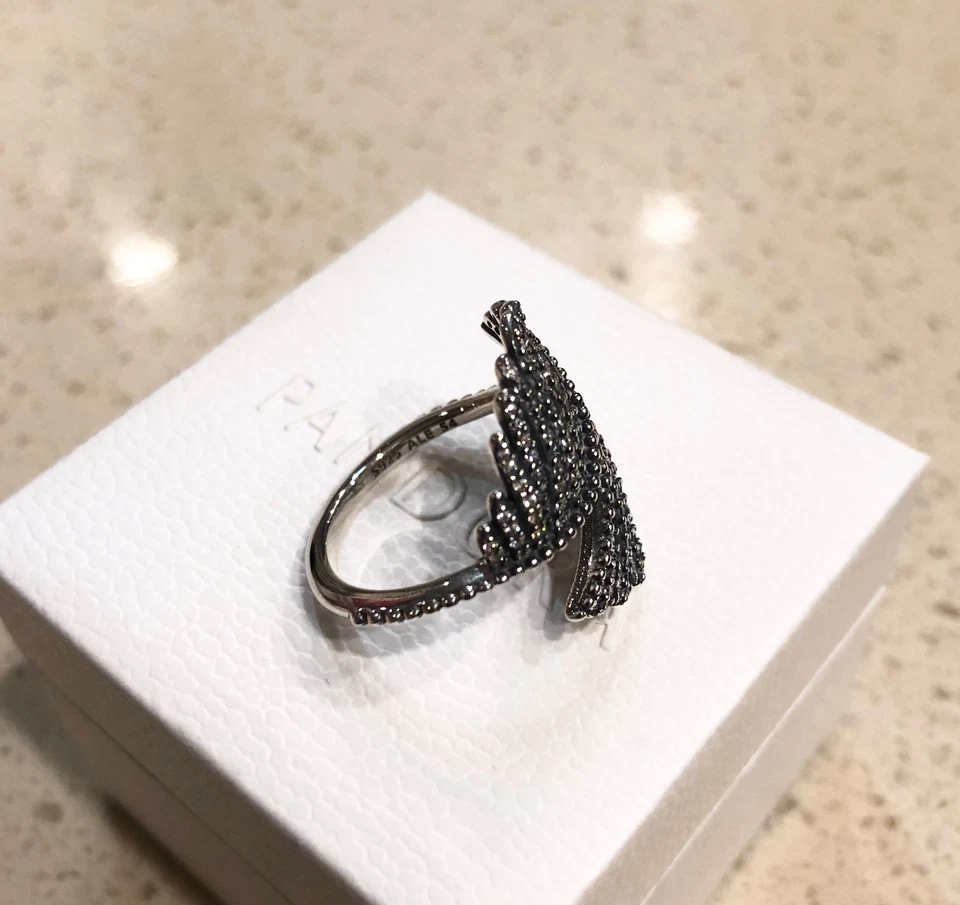 Pandora Majestuoso Anillo Pluma Transparente Circonita cúbica #190960CZ + CAJA CON BISAGRAS Y TELA DE PULIDO + Etiqueta Foto 4 de 4