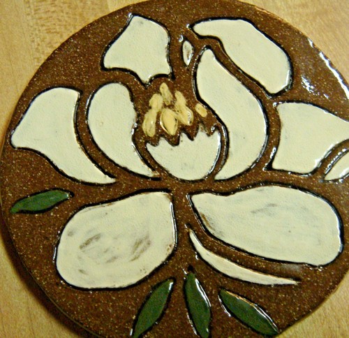3 Signed & Dated HANDCRAFTED CLAY POTTERY FLORAL PIECES - 2 Plaques & a Coaster - Picture 3 of 11
