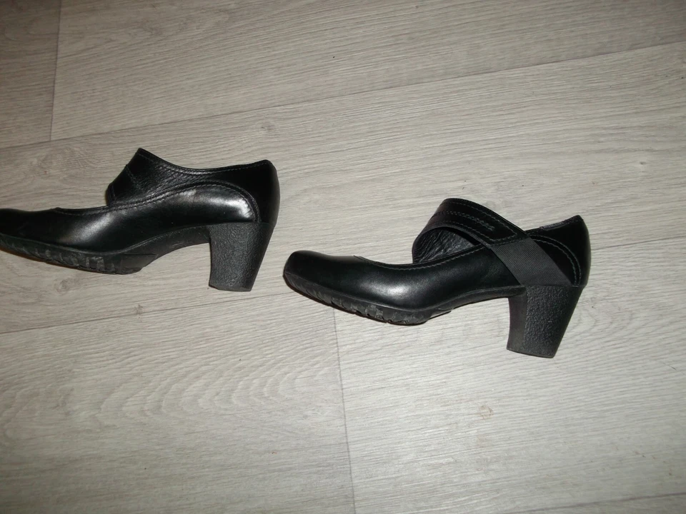 Chaussures MEPHISTO tout cuir noir et bande élastiquée taille 37.5 TTBE - Photo 2/4