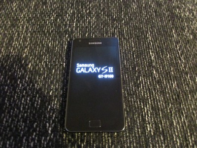 Samsung Galaxy S2 II GT-I9100 - 16GB - Noble Black (T-Mobile Simlock) Smartphone