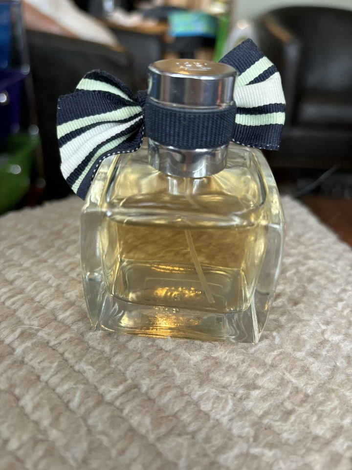 Tommy Hilfiger Mujer Flor de Pera 50ml EDP Spray. Raro y disco. Foto 3 de 4