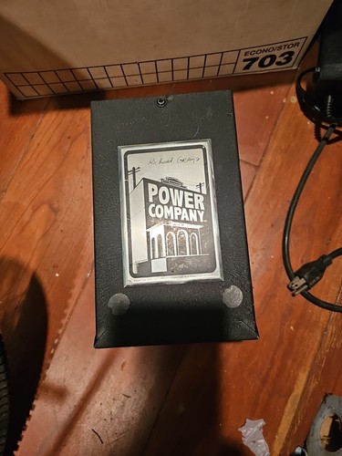 Richard Gray's Power Company 400S AC Power Line Conditioner *UNTESTED*