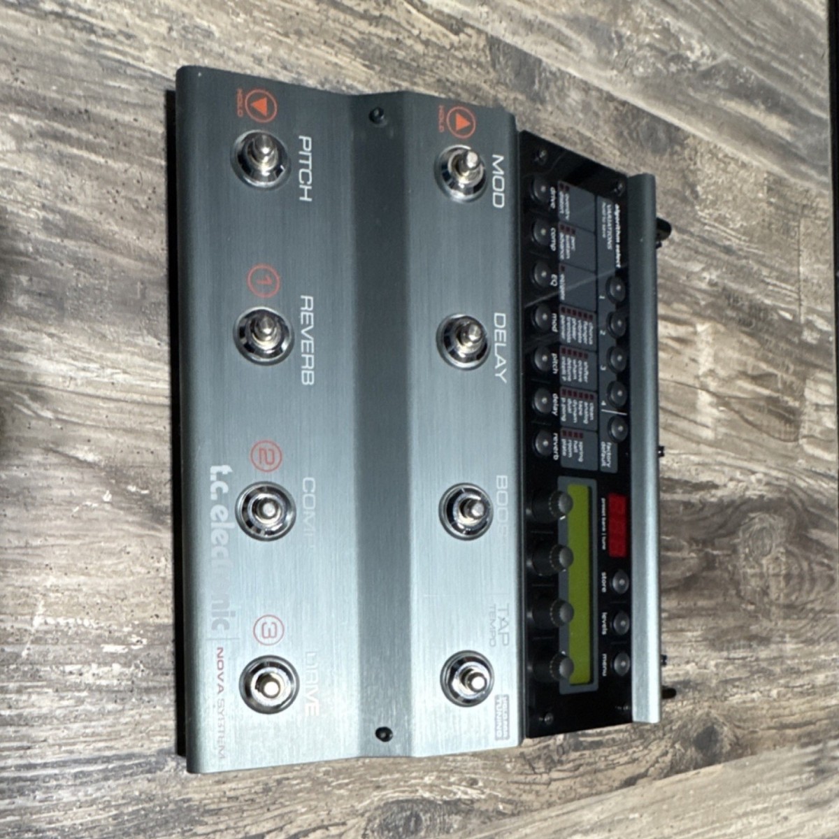 TC Electronic Nova System Digital Guitar Multi-Effects Processor