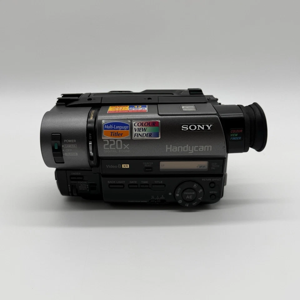 Sony Handycam CCD-TR512E PAL Video 8 Camcorder Bundle Foto 4 de 4