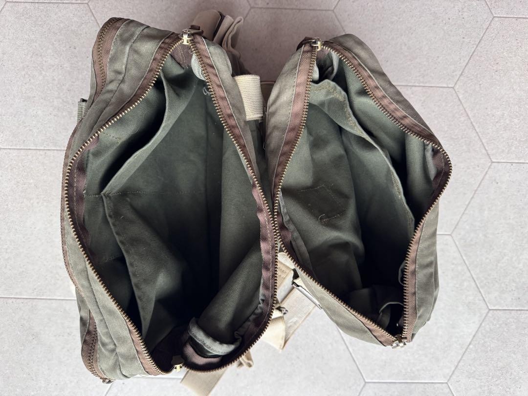 Filson Flyfishingtacklechestpack Vintage Lure - Image 5