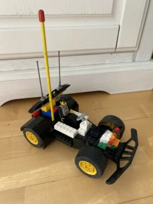 Lego Großes Fahrzeug Buggy Auto mit Fahrer Figur - Bild 1 von 3