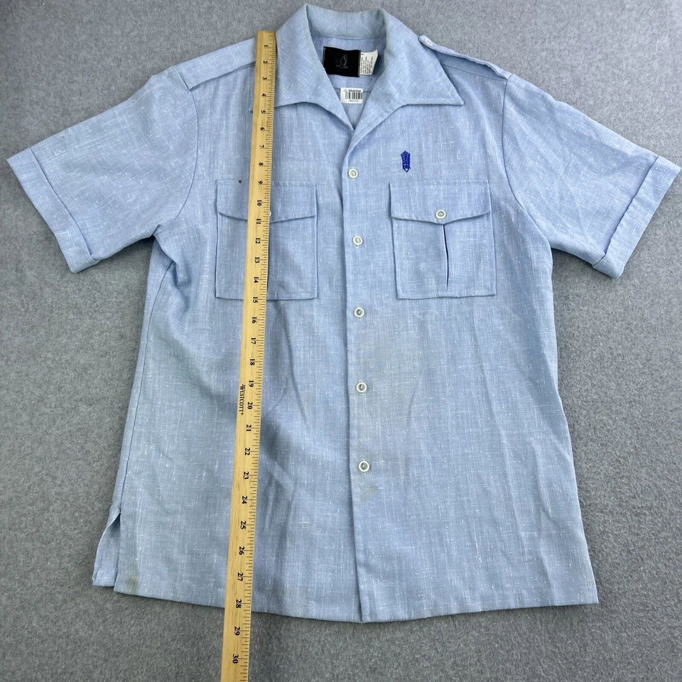 Iolani Shirt Mens Medium Light Blue Short Sleeve Collared Button Up Adult - Image 3 of 4