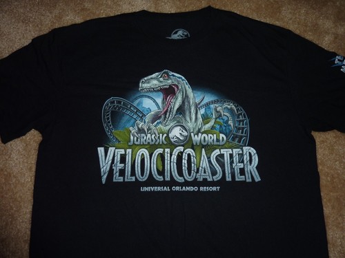 Maglietta grande Jurassic World Velocicoaster Universal Studios membro del team uniforme - Foto 2 di 10