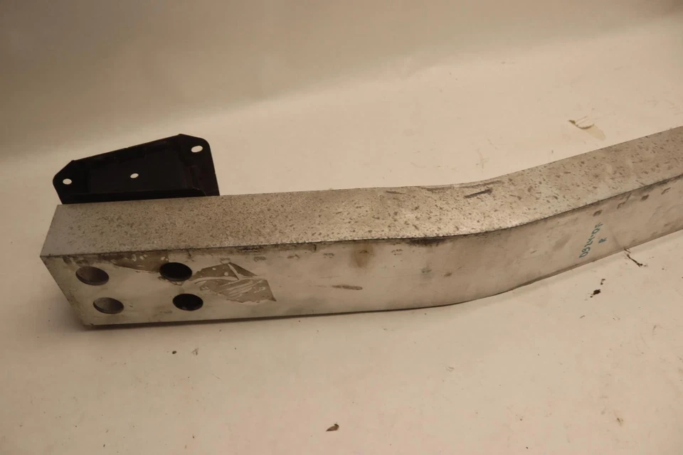 INFINITI FX35 FX50 2009-2013 PARACHOQUES TRASERO REFUERZO BARRA DE IMPACTO SOPORTE OEM Foto 3 de 4