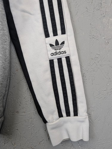Adidas Sweatshirt Youth XL / Mens S White Grey Pullover Jumper Retro Look B23 - Picture 2 of 12